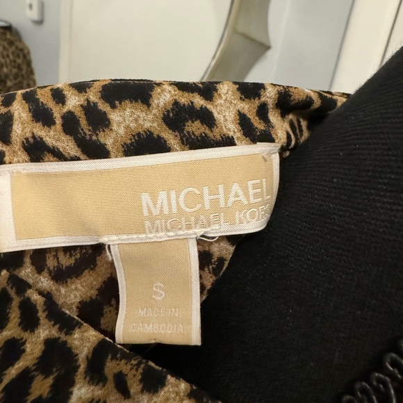 Michael Kors Blouse Size S - Picture 7 of 8